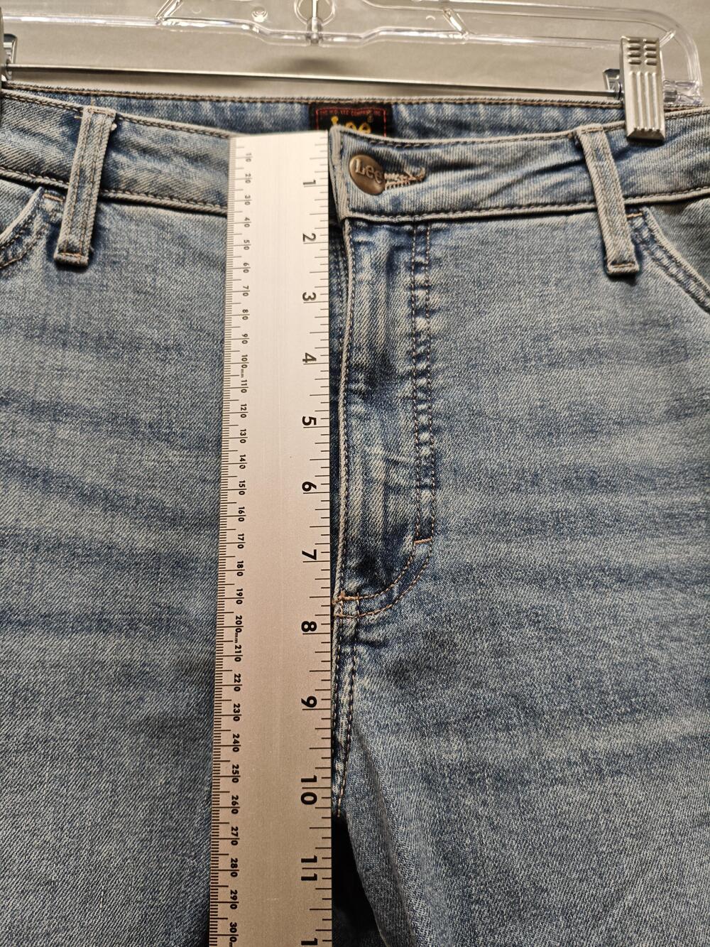 Lee Jeans Womens 18L Light Wash Stretch Denim Slim Tapered 5-Pocket Zip Fly - Picture 10 of 16